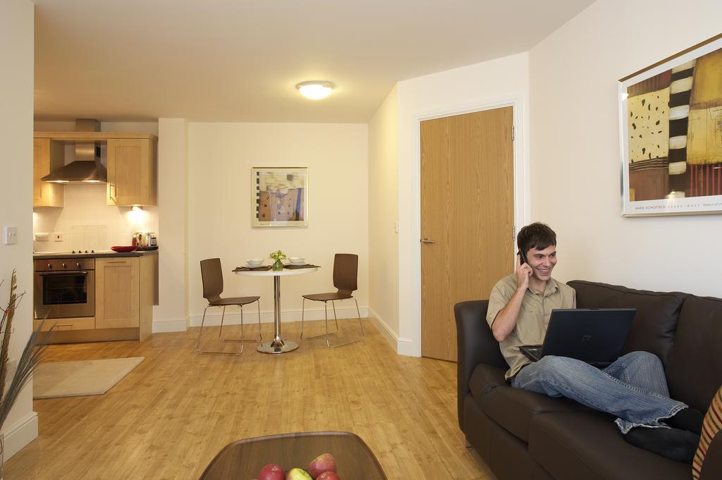 Saco Farnborough Apartment Farnborough  Exterior photo